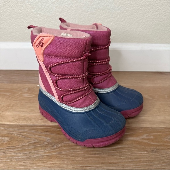 OshKosh B'gosh Girls Toddler Berry and Blue Winter Snow Boots, Size 7 - Picture 1 of 10